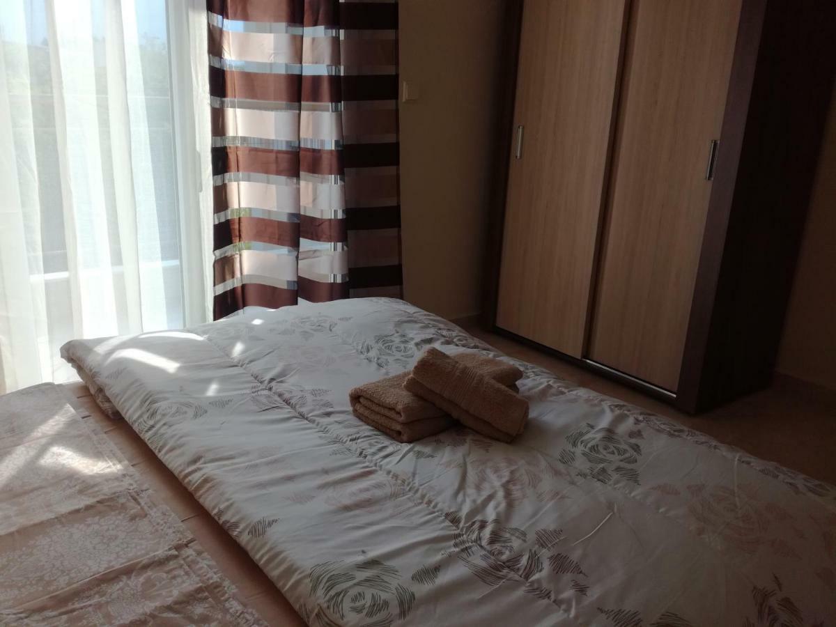 Jordan'S 3Rd Appartment At نيا ميشانيونا المظهر الخارجي الصورة